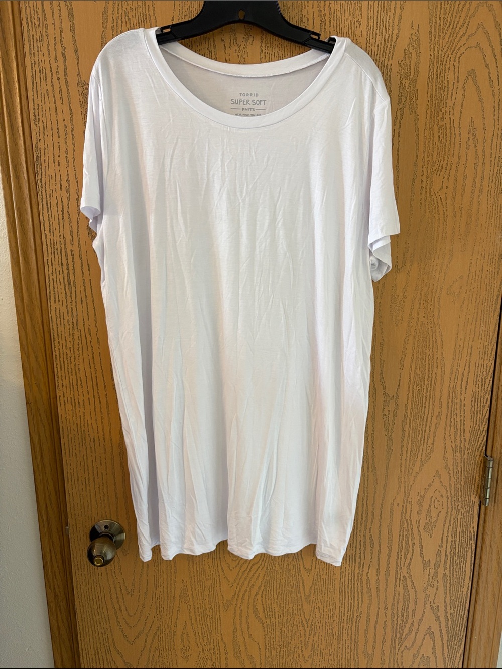 torrid White Super Soft Short Sleeve Crew Tee